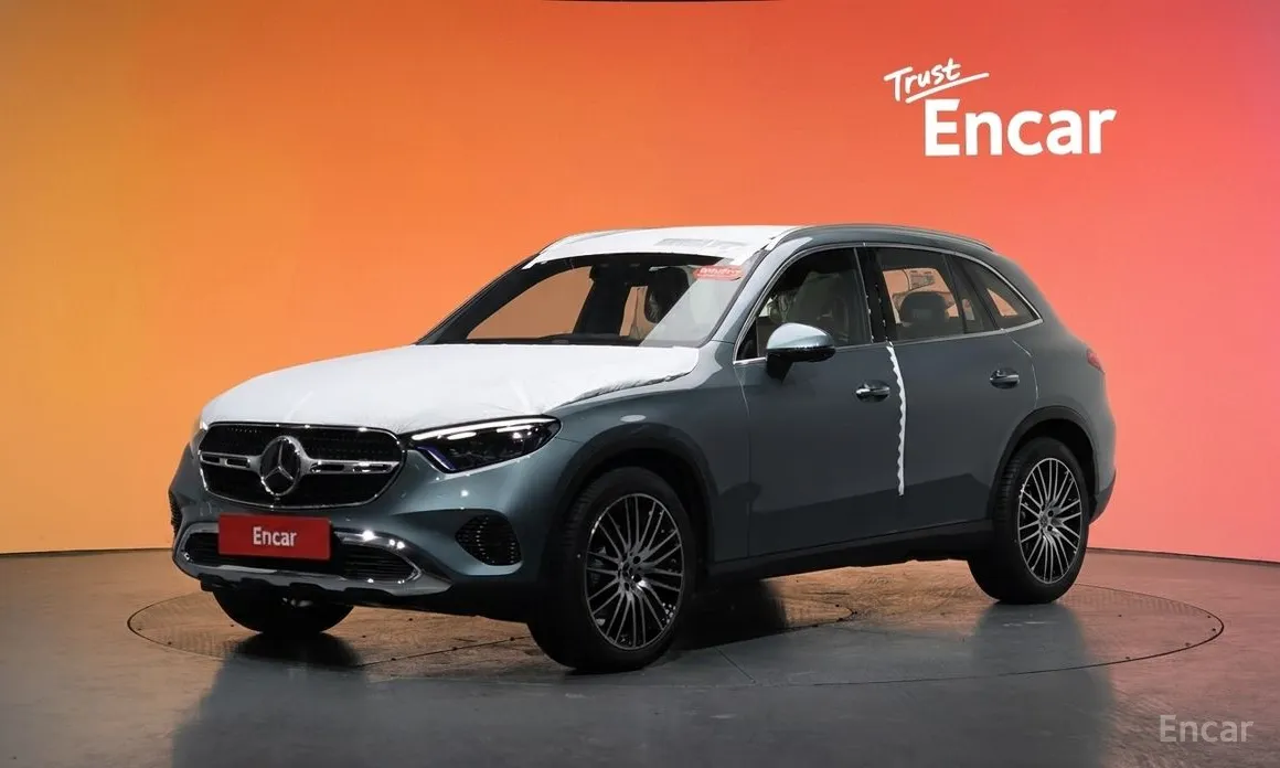Mercedes-Benz GLC-Class 2023 GLC 300 4MATIC Avantgarde