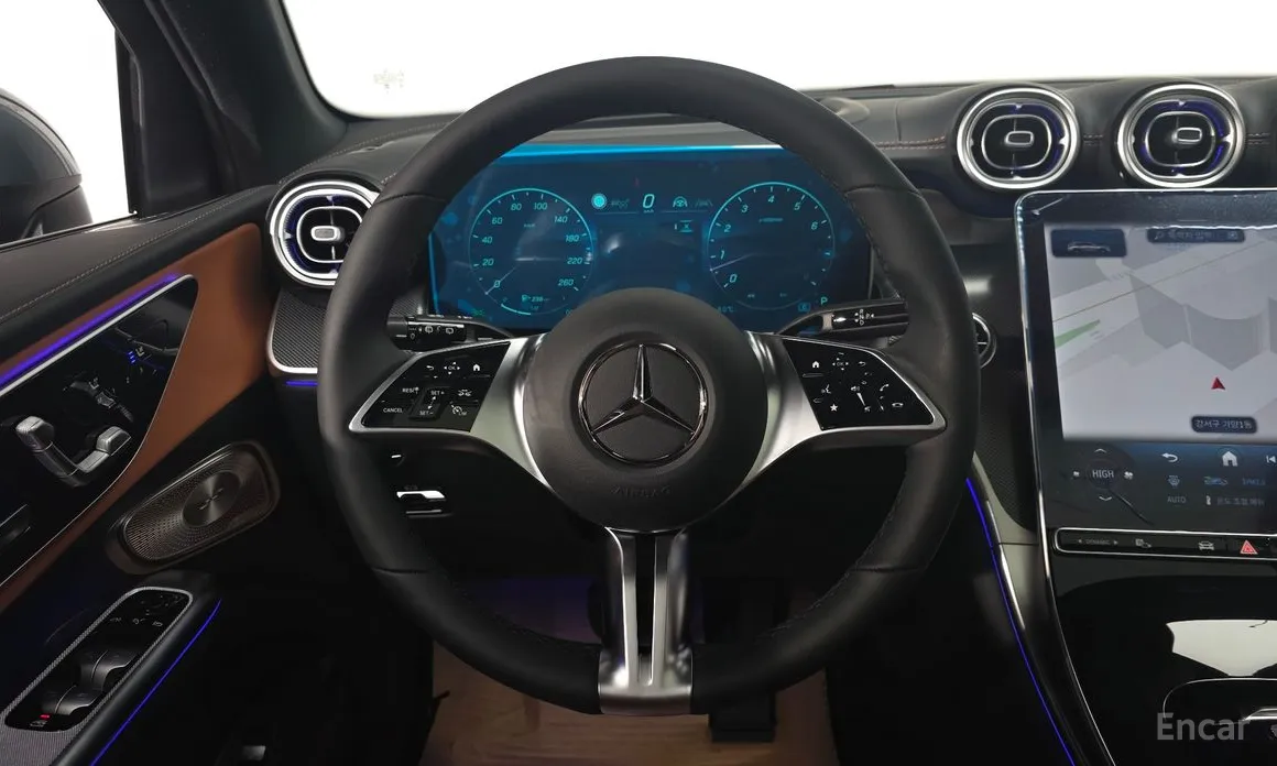 Mercedes-Benz GLC-Class 2023 GLC 300 4MATIC Avantgarde