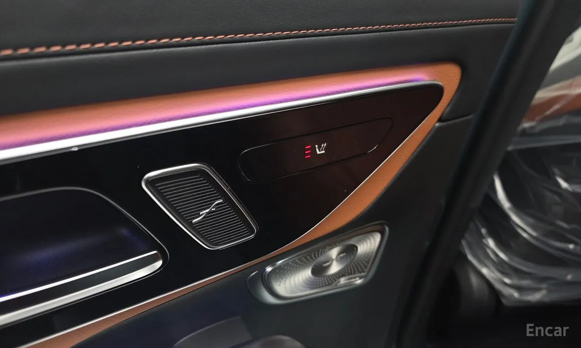 Mercedes-Benz GLC-Class 2023 GLC 300 4MATIC Avantgarde