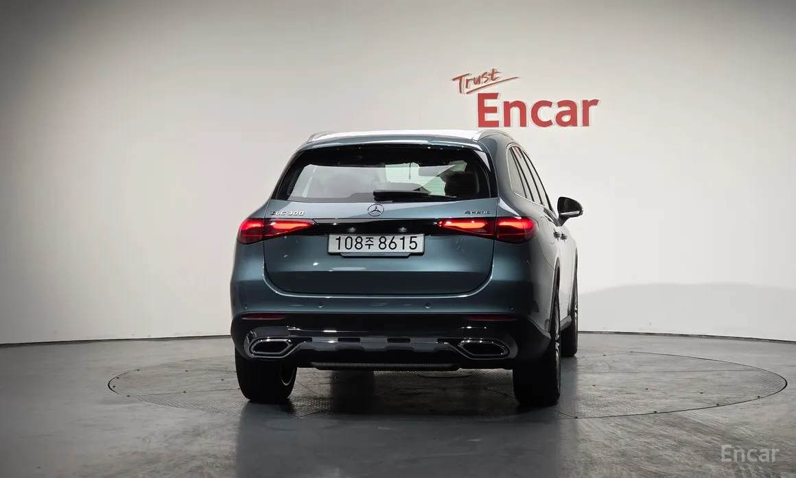 Mercedes-Benz GLC-Class 2023 GLC 300 4MATIC Avantgarde