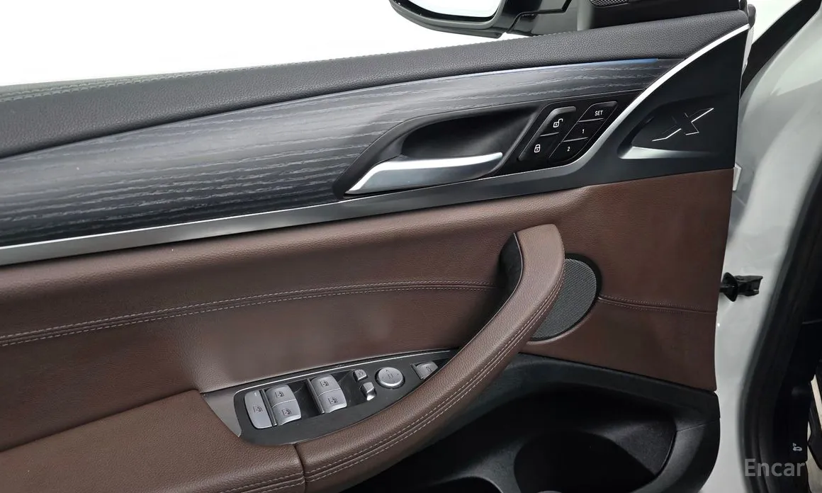 BMW iX3 2021 M Sports