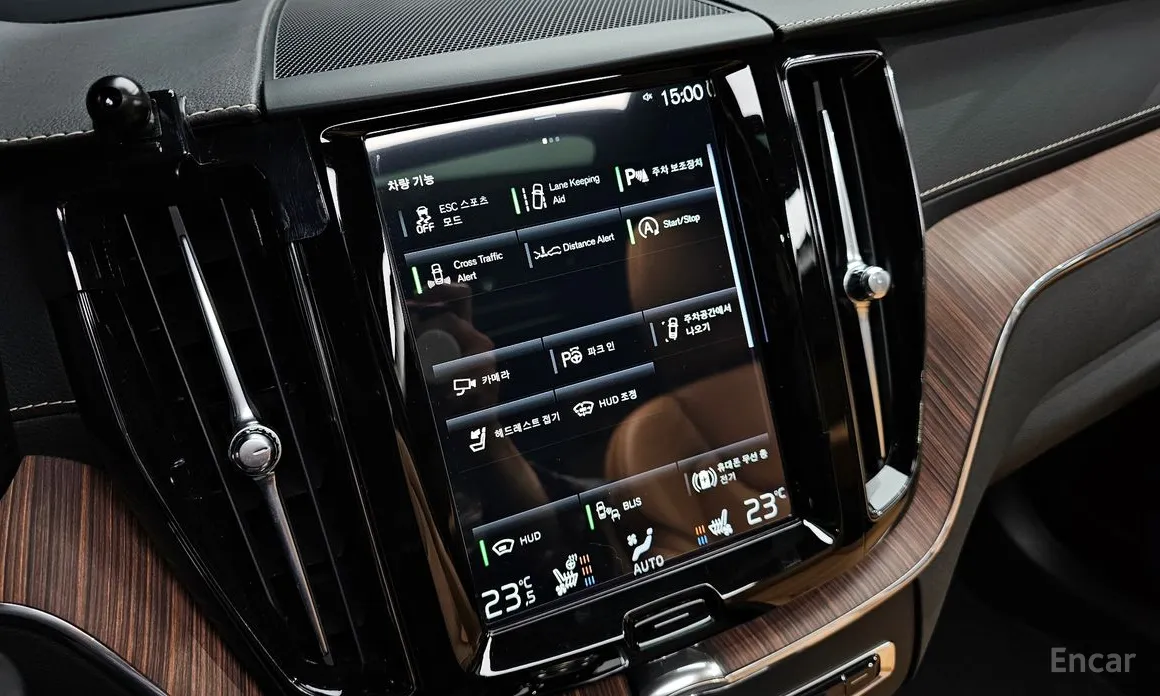 Volvo XC60 2017 B6 Inscirtion