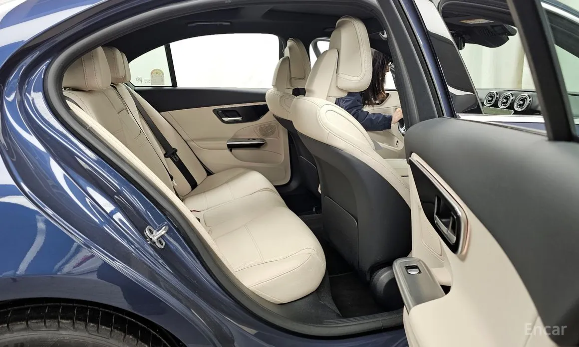 Mercedes-Benz C-Class 2022 C200 Avantgarde