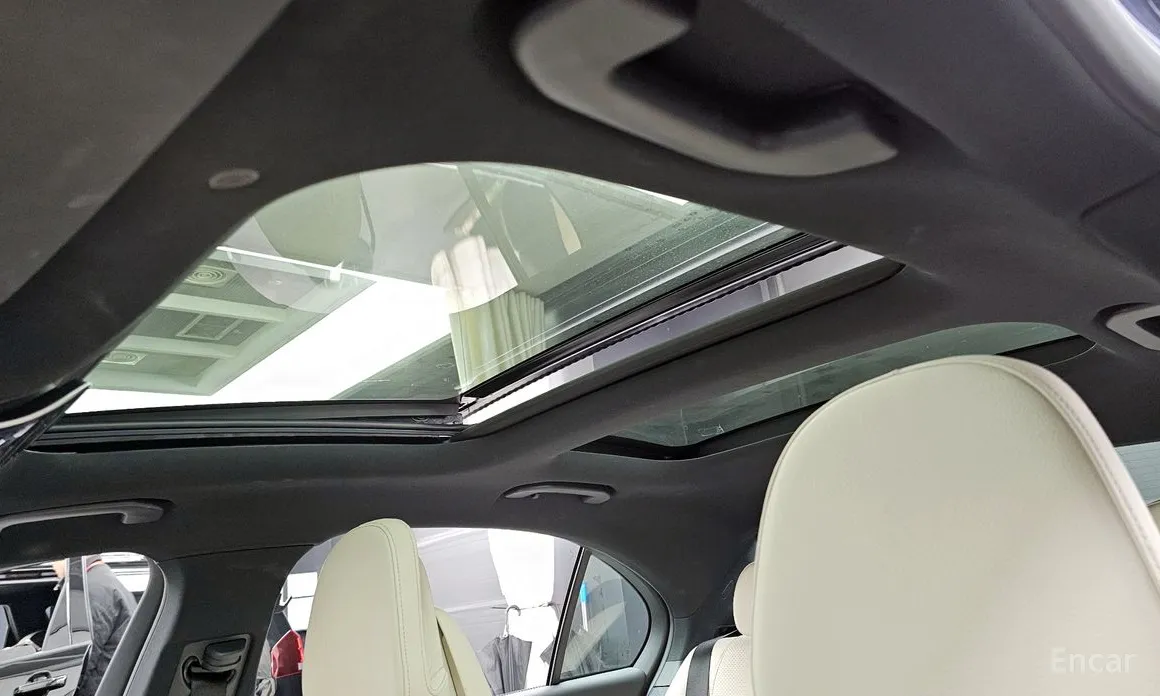 Mercedes-Benz C-Class 2022 C200 Avantgarde