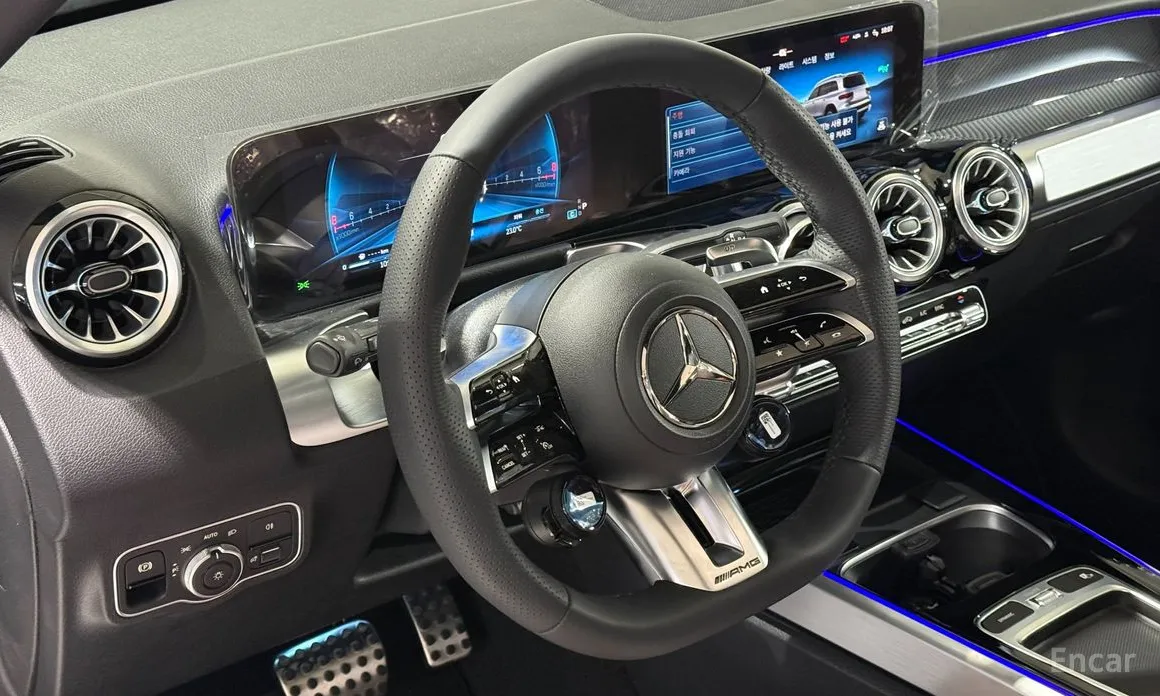 Mercedes-Benz GLB-Class 2020 AMG GLB35 4MATIC