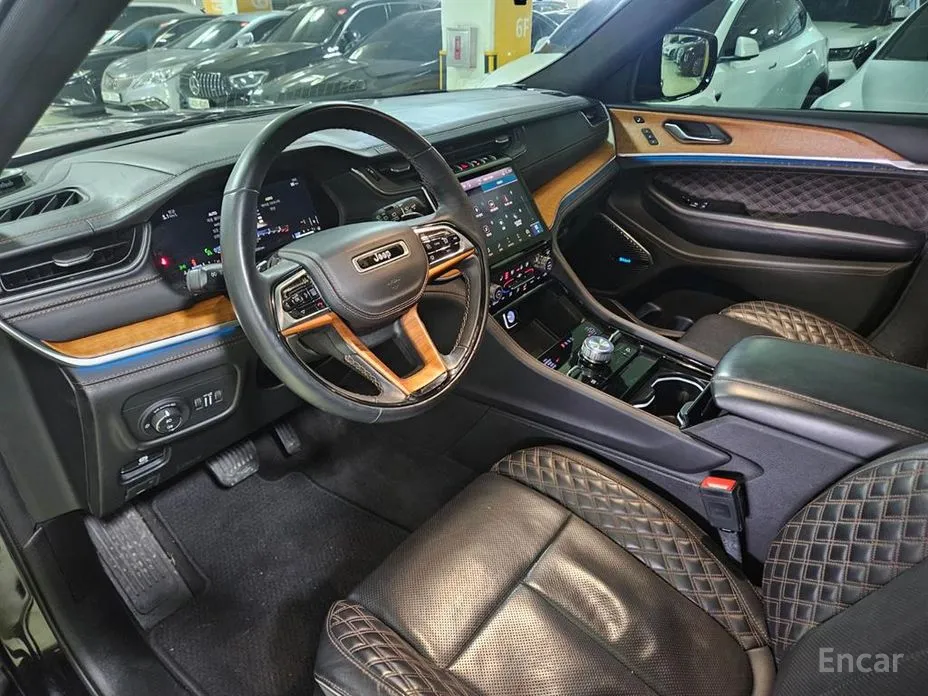 Jeep Cherokee 2021 L 3.6 Summit Reserve