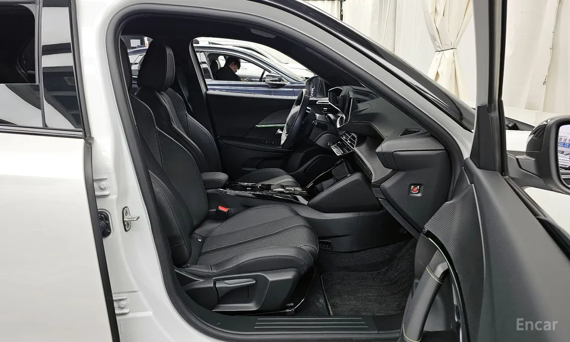 Peugeot 2008 2020 EV GT