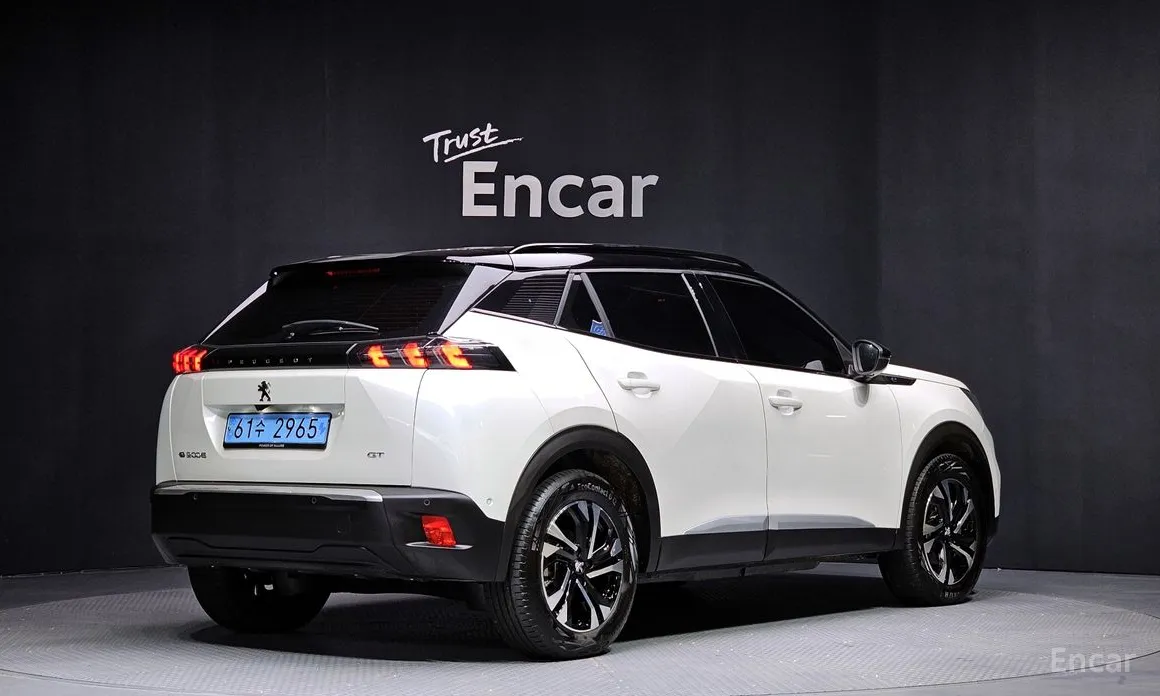 Peugeot 2008 2020 EV GT