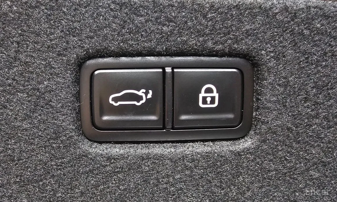 Kia K8 2024 Signature