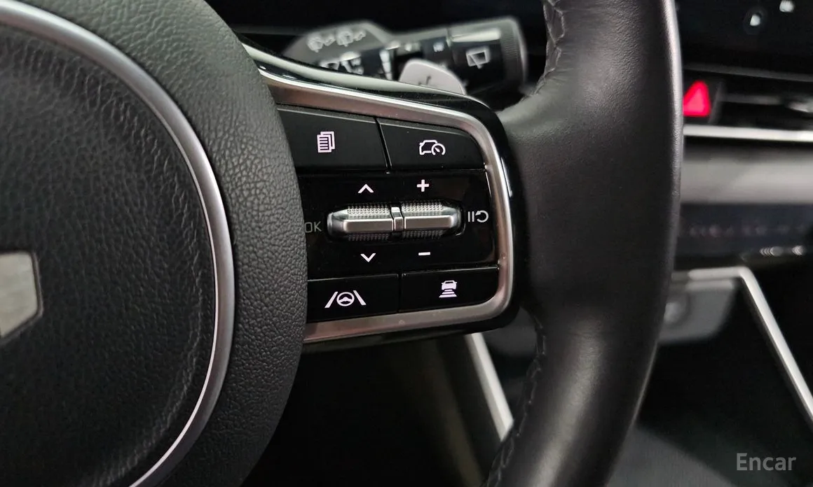 Kia Carnival 2023 9-Seater Prestige