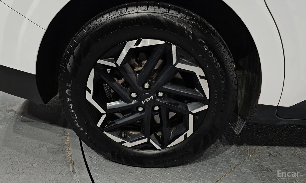 Kia Carnival 2023 9-Seater Prestige