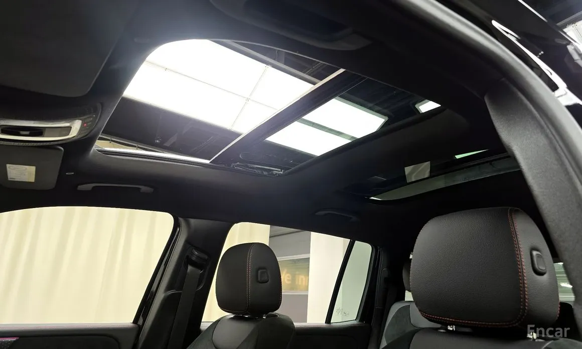 Mercedes-Benz GLB-Class 2020 GLB250 4MATIC