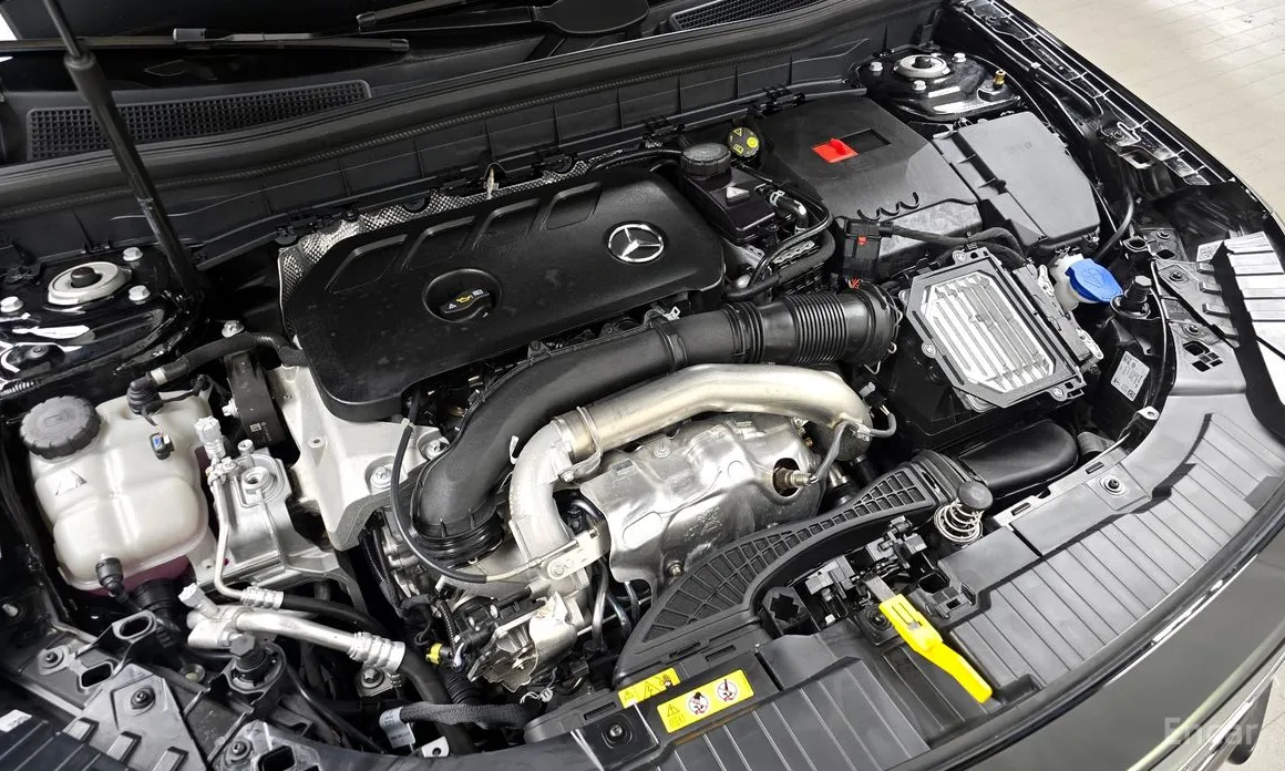 Mercedes-Benz GLB-Class 2020 GLB250 4MATIC