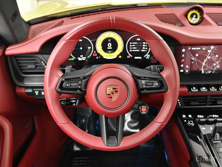 Porsche 911 2019 Carrera 4 GTS