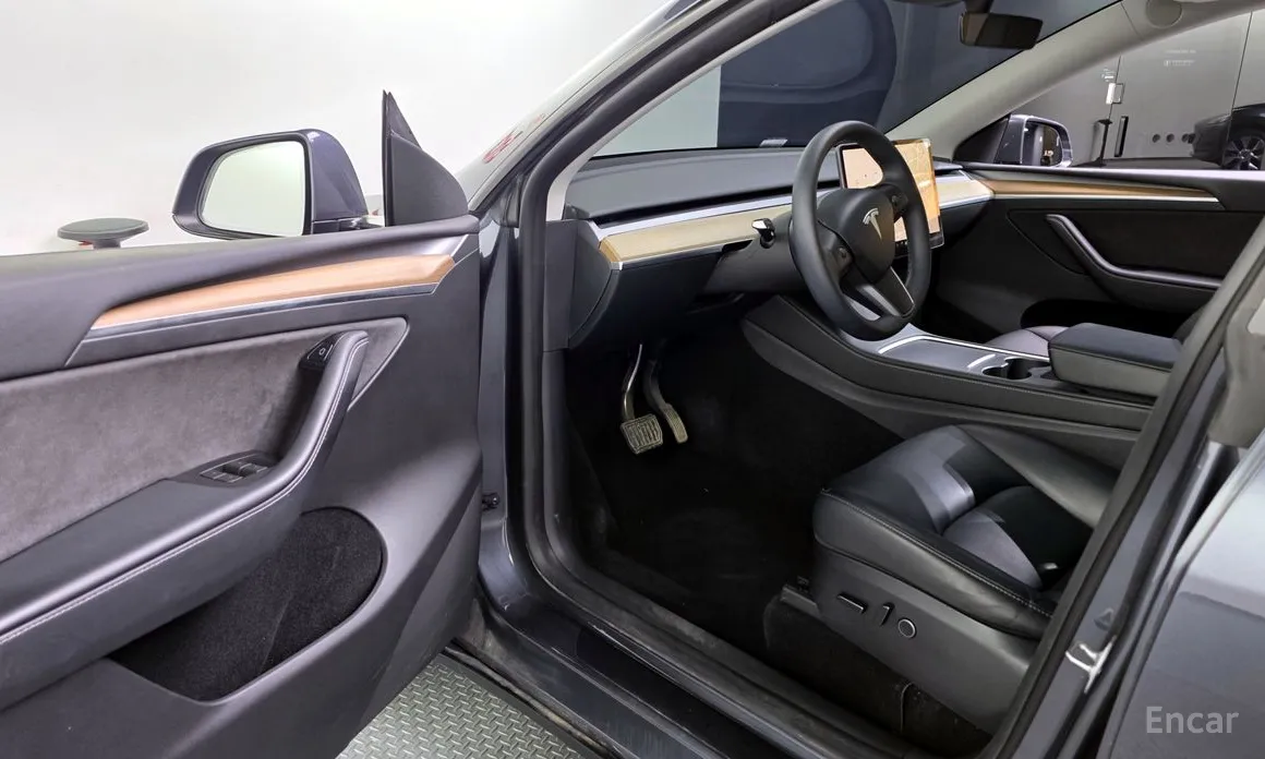 Tesla Model Y 2020 RWD