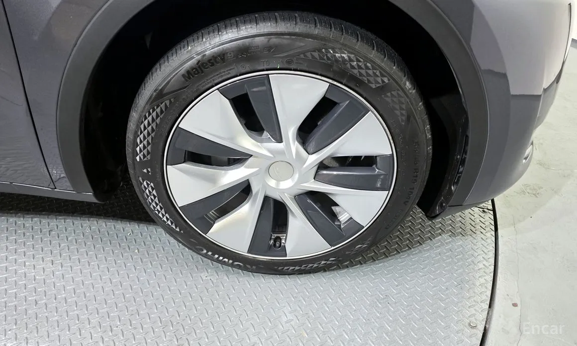 Tesla Model Y 2020 RWD