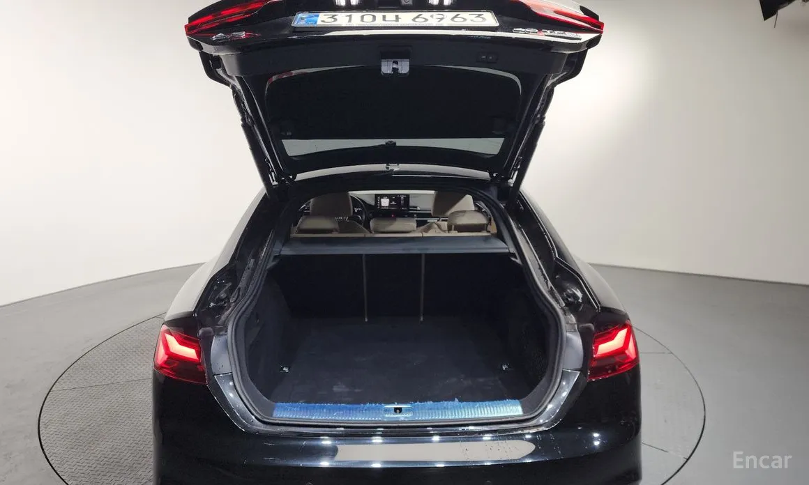 Audi A5 2017 40 TFSI Quattro Premium Sportback