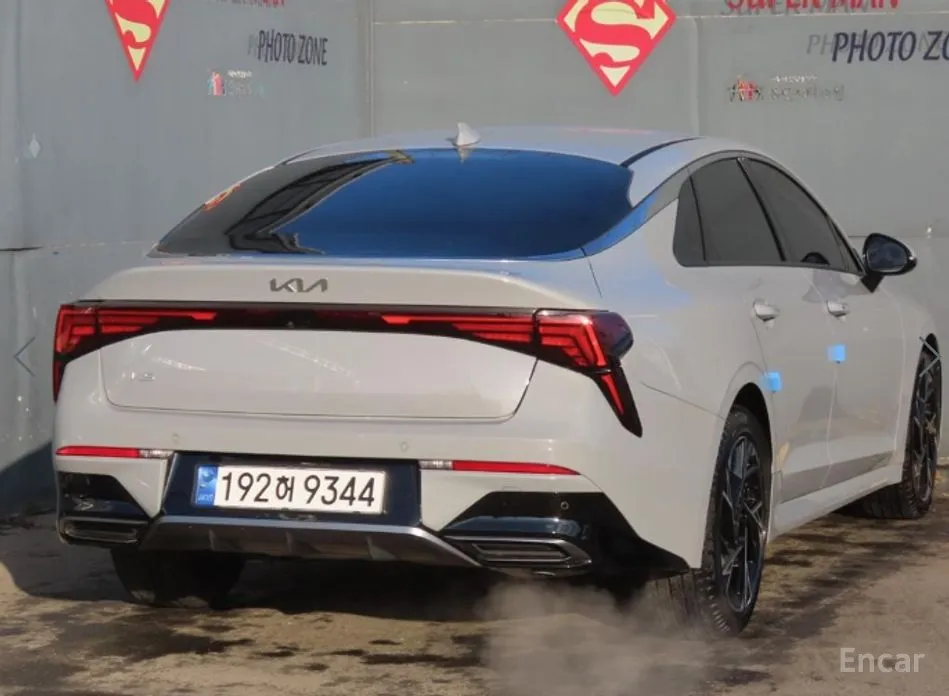 Kia K5 2023 2.0
