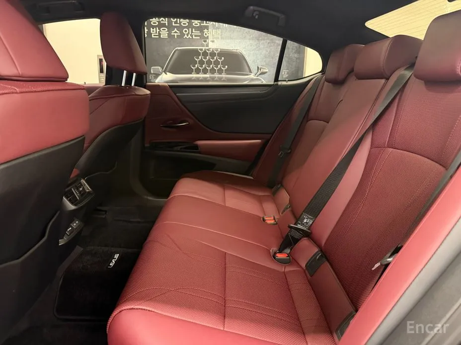 Lexus ES 2018 Luxury Plus