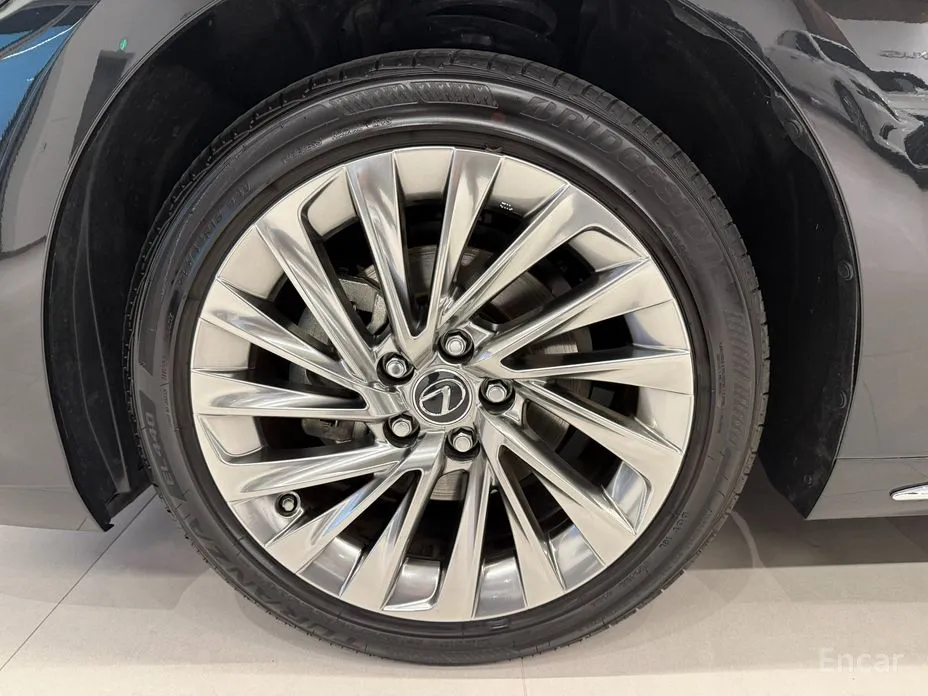 Lexus ES 2018 Luxury Plus