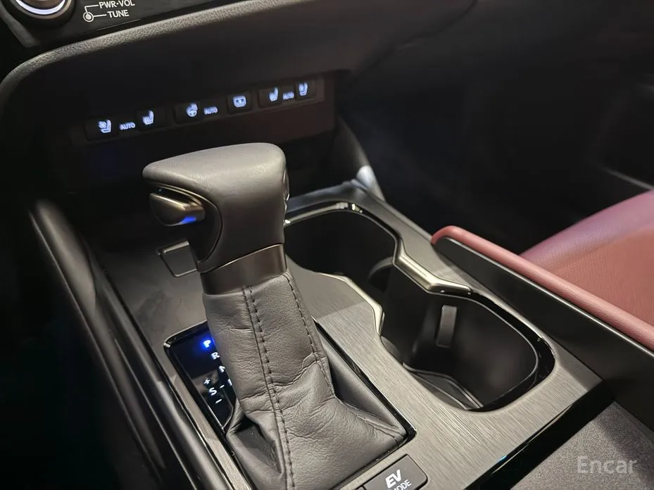 Lexus ES 2018 Luxury Plus