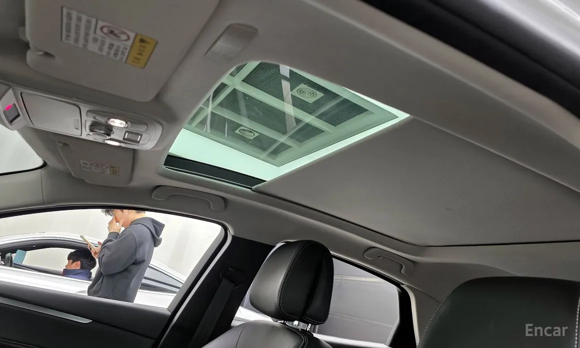 Renault SM6 2020 1.3 TCe LE