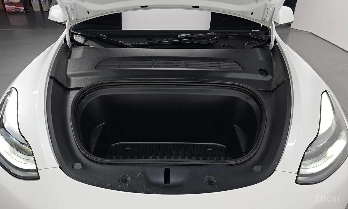 Tesla Model Y 2020 RWD