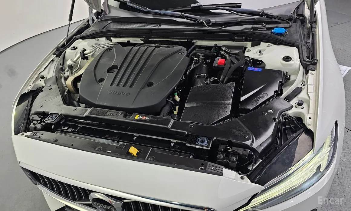 Volvo S60 2019 B5 Inscription