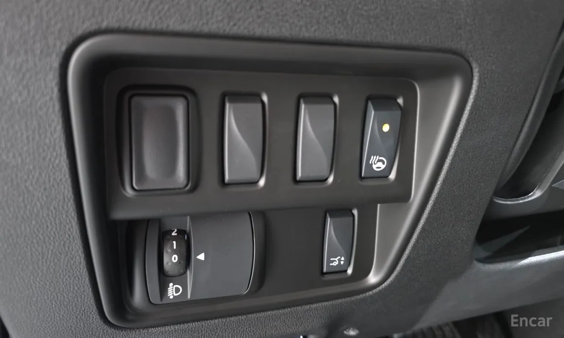 Renault QM6 2019 2.0 LPe RE 2WD