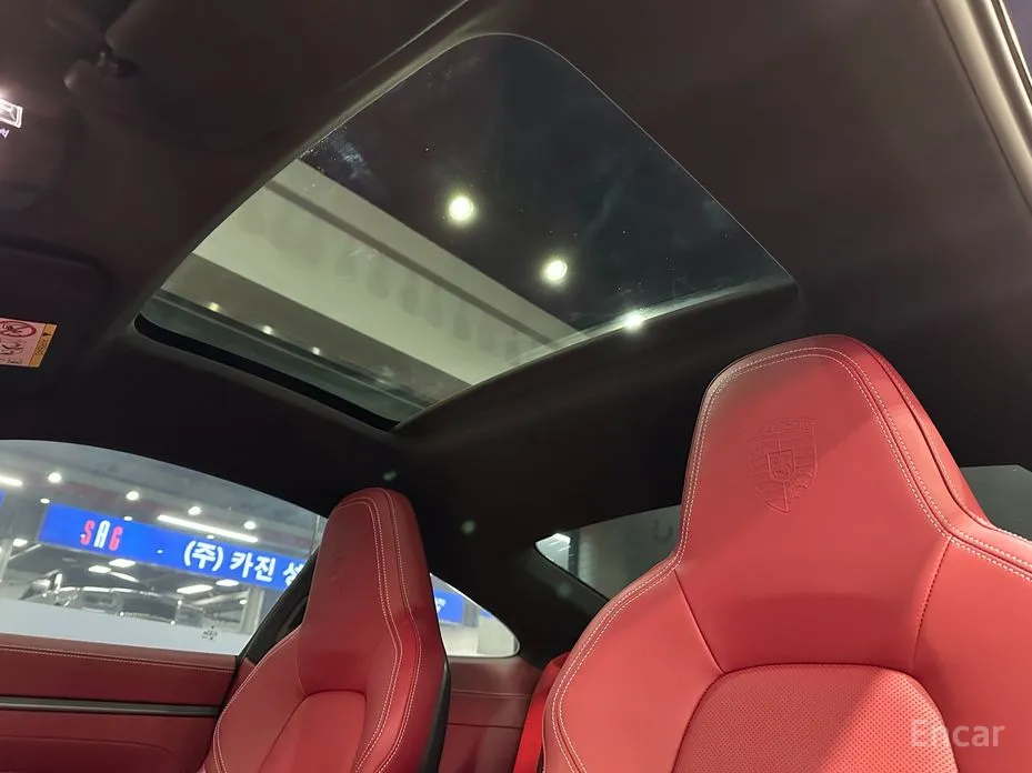 Porsche 911 2019 Carrera 4S