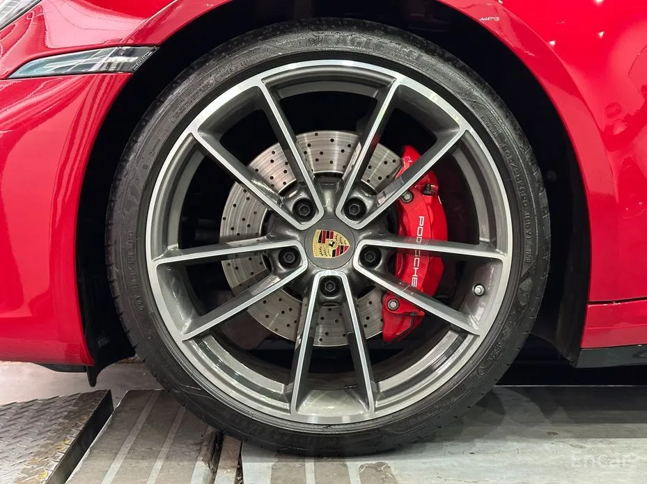 Porsche 911 2019 Carrera 4S