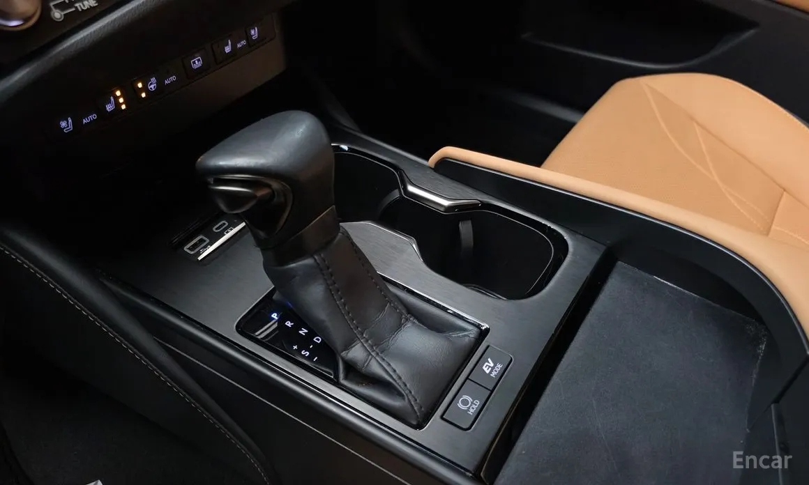 Lexus ES 2018 Luxury Plus