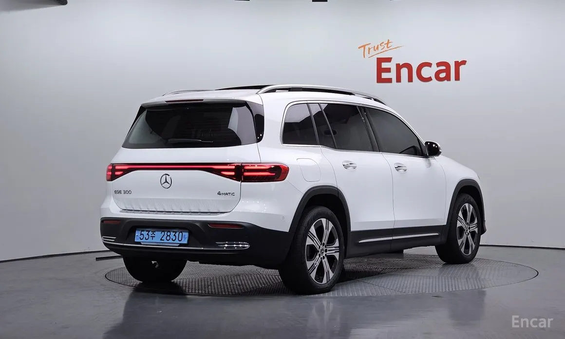 Mercedes-Benz EQB 2022 EQB300 4MATIC Progressive
