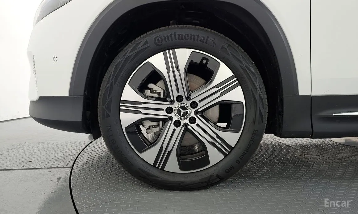 Mercedes-Benz EQB 2022 EQB300 4MATIC Progressive