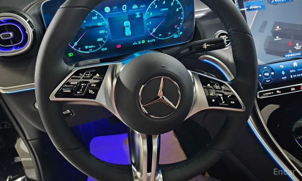 Mercedes-Benz GLC-Class 2023 GLC 300 4MATIC Avantgarde