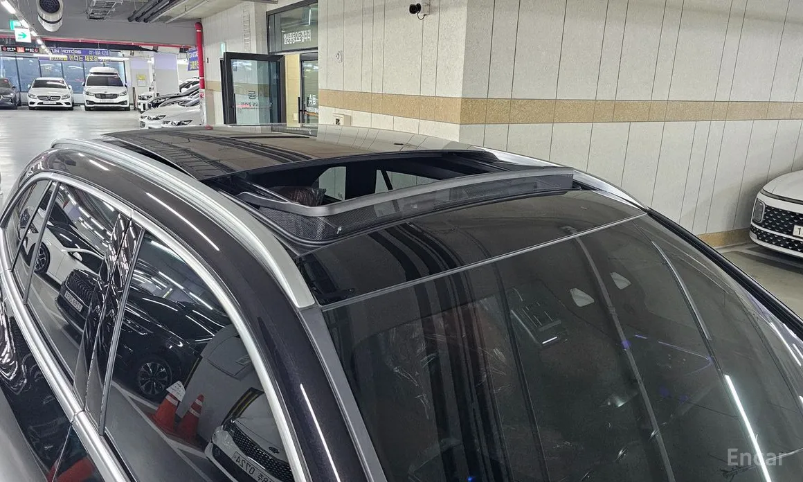 Mercedes-Benz GLC-Class 2023 GLC 300 4MATIC Avantgarde