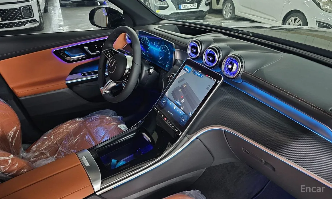 Mercedes-Benz GLC-Class 2023 GLC 300 4MATIC Avantgarde