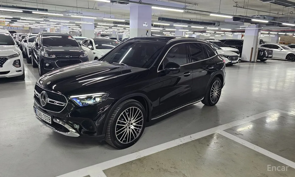 Mercedes-Benz GLC-Class 2023 GLC 300 4MATIC Avantgarde