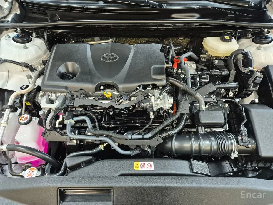 Toyota Camry 2024 2.5 XLE Hybrid