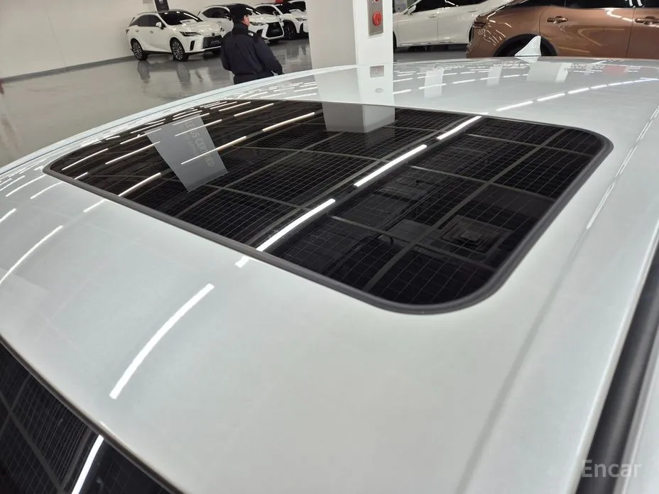 Toyota Camry 2024 2.5 XLE Hybrid