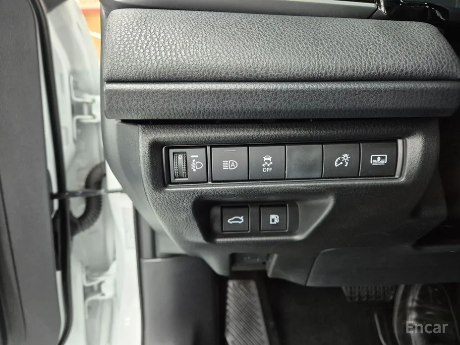 Toyota Camry 2024 2.5 XLE Hybrid