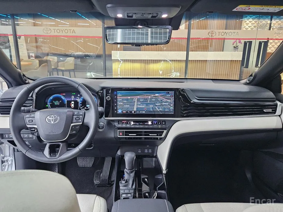 Toyota Camry 2024 2.5 XLE Premium Hybrid