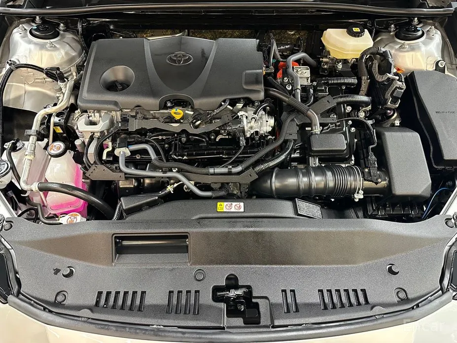 Toyota Camry 2024 2.5 XLE Premium Hybrid