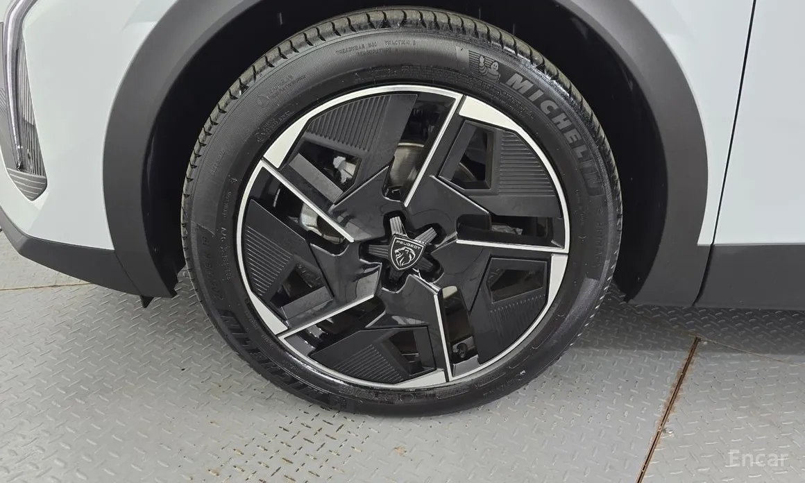 Peugeot 408 2023 1.2 Pure Tech GT