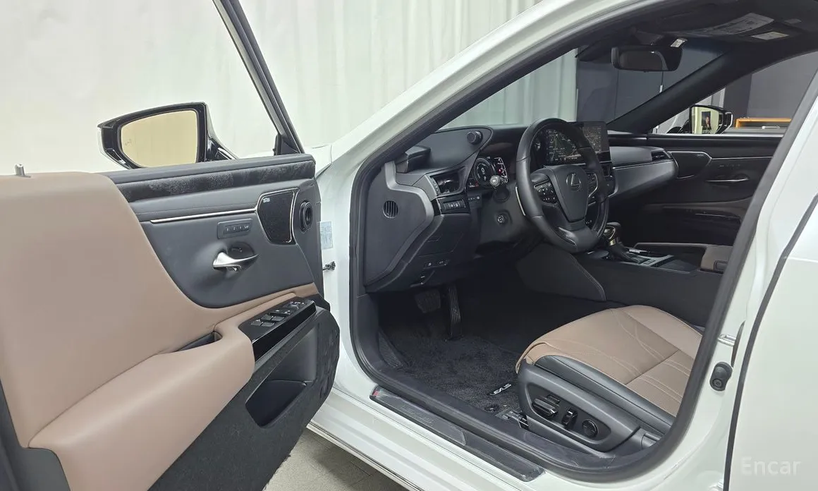 Lexus ES 2018 Executive