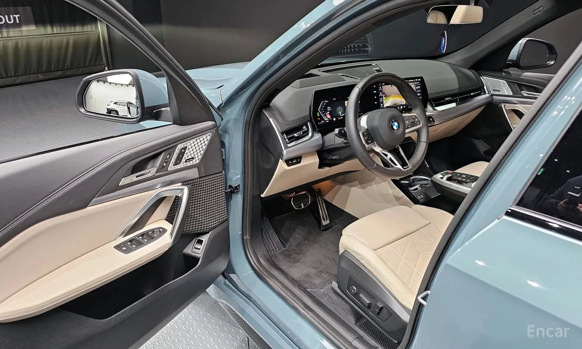 BMW X1 2023 xDrive 20i M Sport