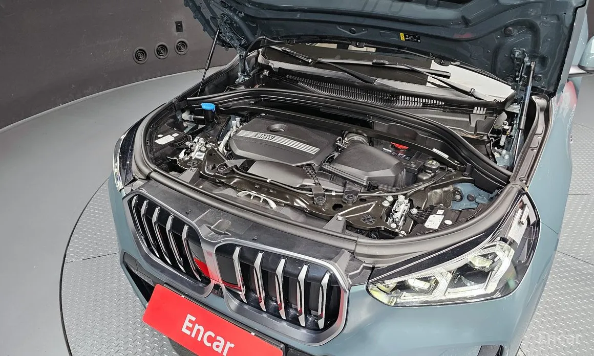 BMW X1 2023 xDrive 20i M Sport