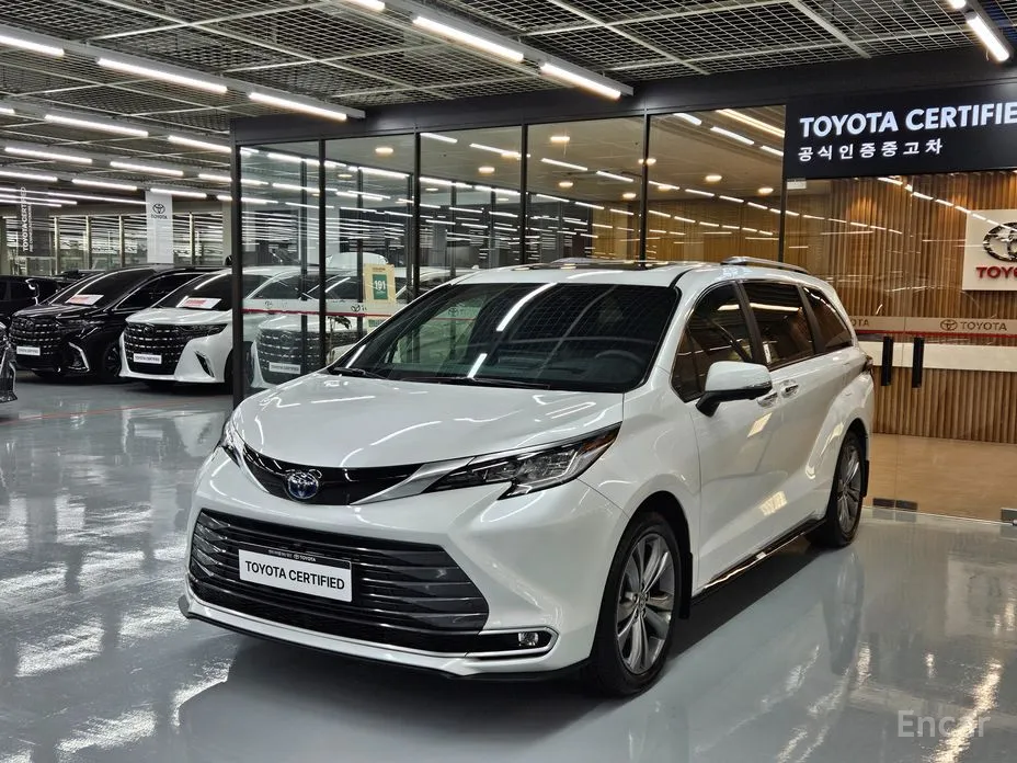 Toyota Sienna 2020 2.5 Hybrid 2WD