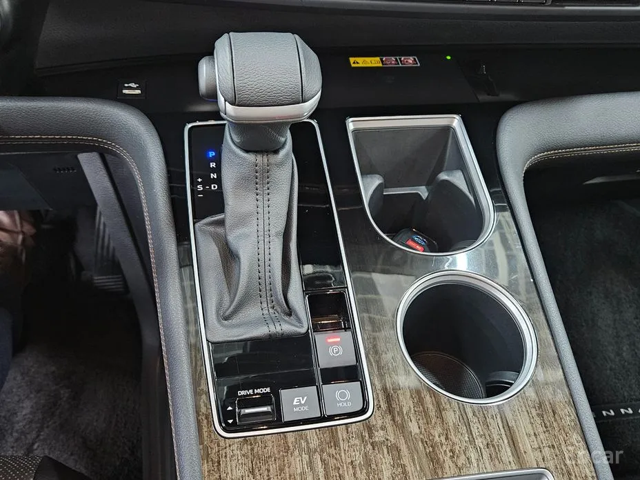 Toyota Sienna 2020 2.5 Hybrid 2WD