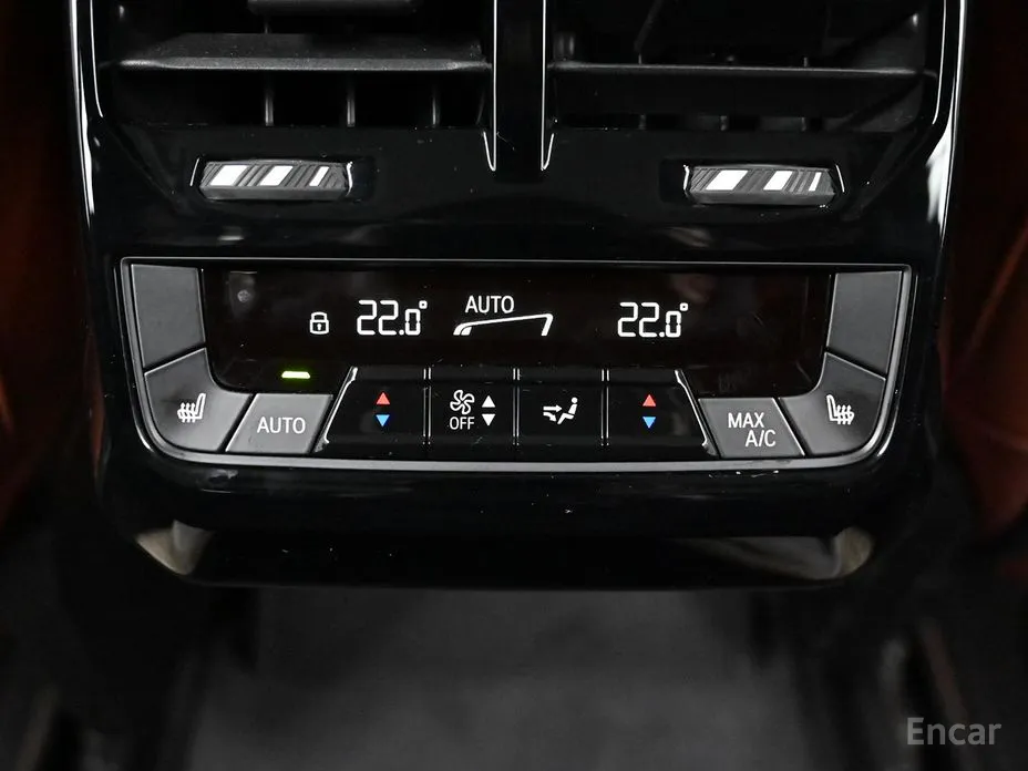 BMW iX 2021 xDrive40 First Edition